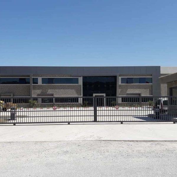 Motorlu Yana Kayar Kapı (1)