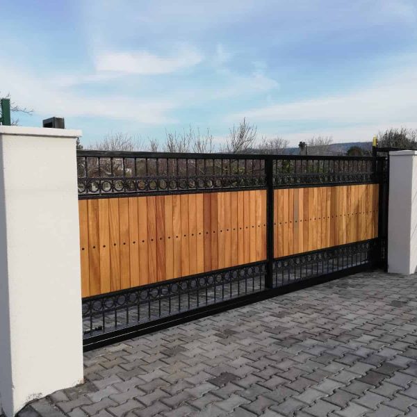 Özel Dövme Demir Bahçe Kapısı (3)